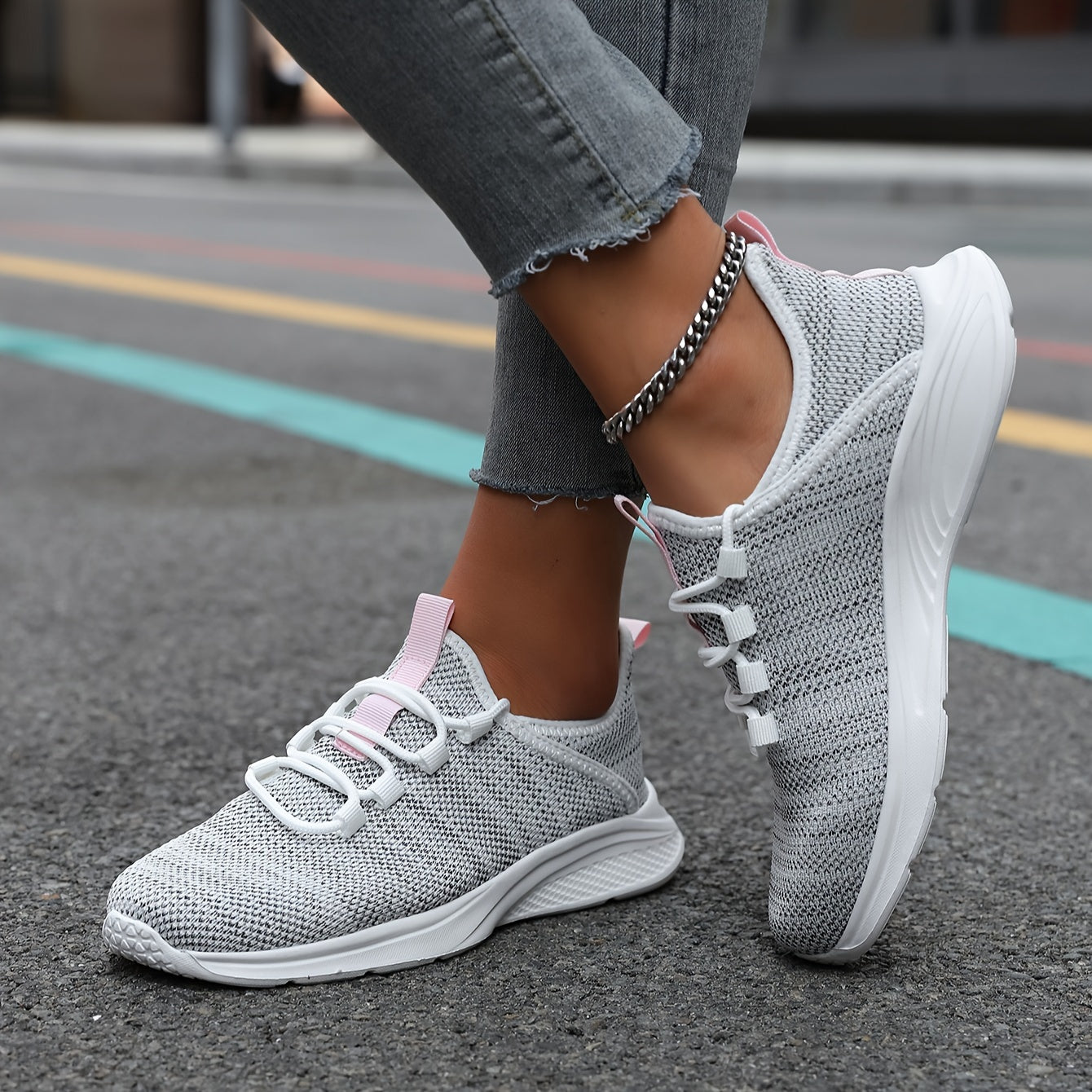 Ultraleichter, stylischer und passgenauer Sneaker