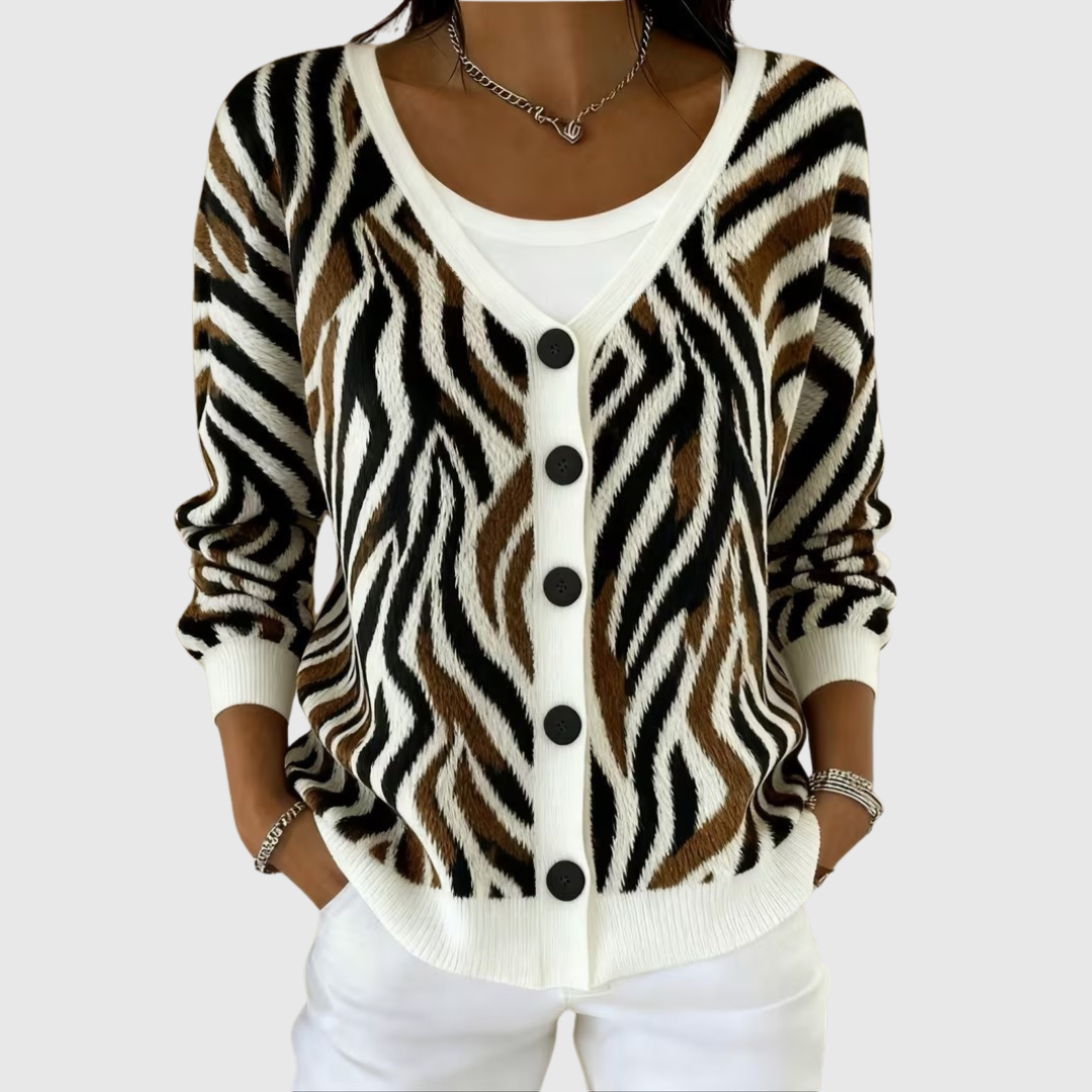 Bequeme Strickjacke mit Knöpfen