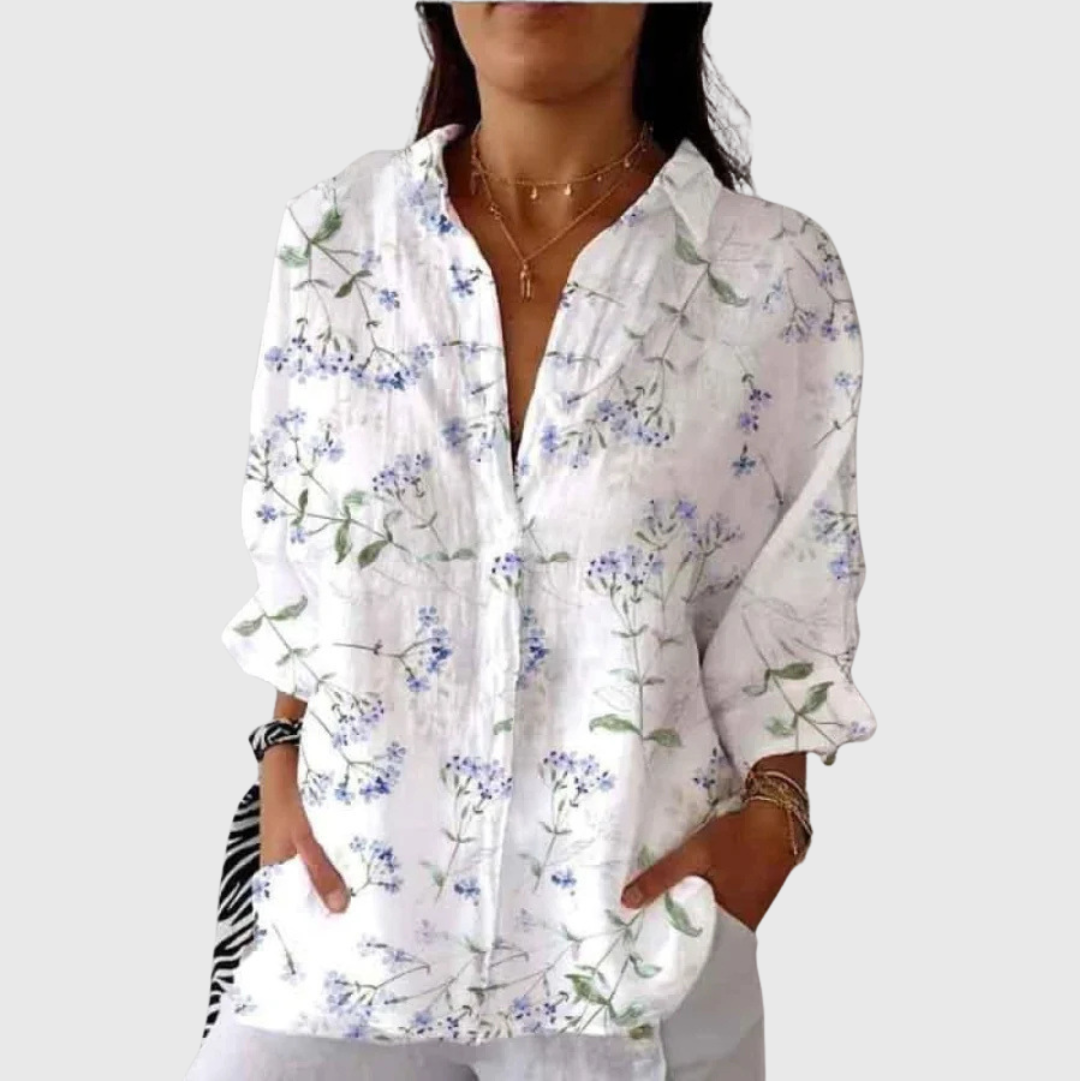 Leichte und farbenfroh bedruckte Bluse
