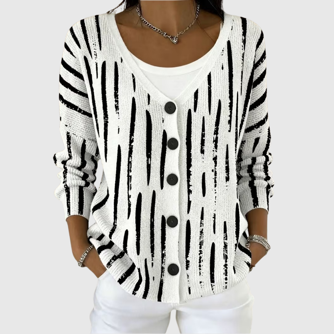 Bequeme Strickjacke mit Knöpfen