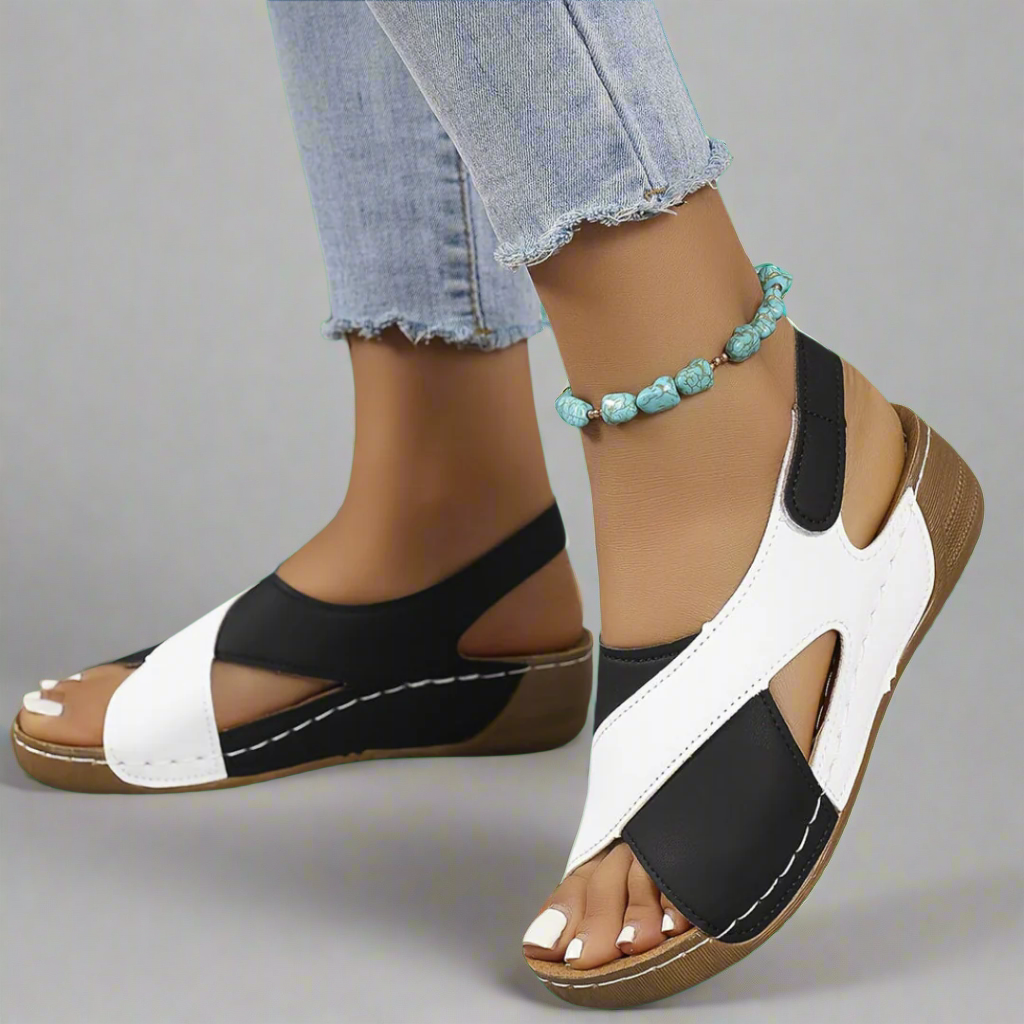 Kendra - Orthopädische Sandalen mit Farbblock-Design