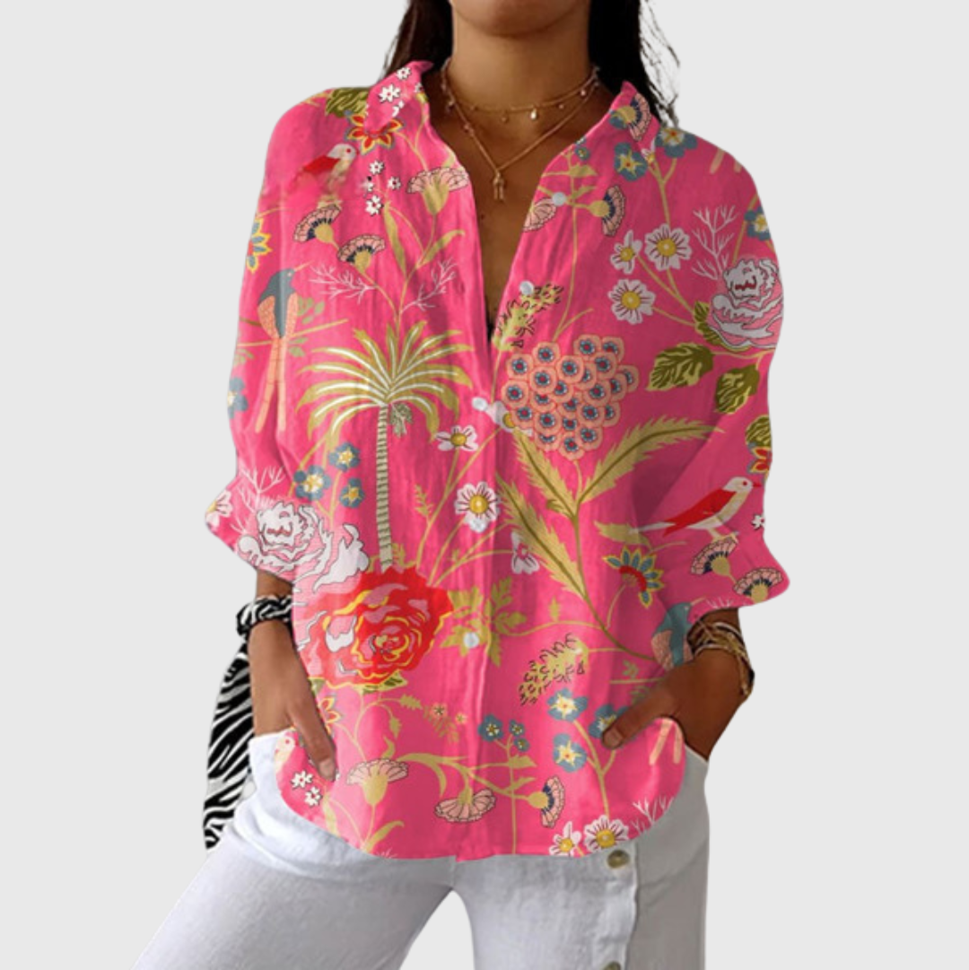 Leichte und farbenfroh bedruckte Bluse