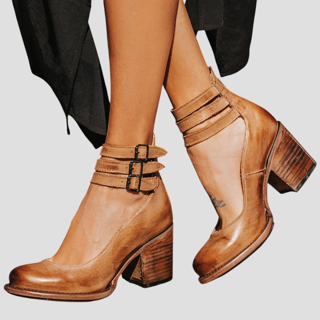 Greta - Eleganter orthopädischer Stiefel