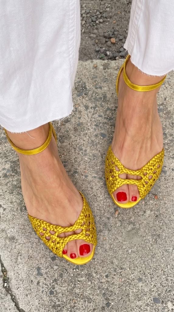 Isadora | Gold Flochtene Sandalen