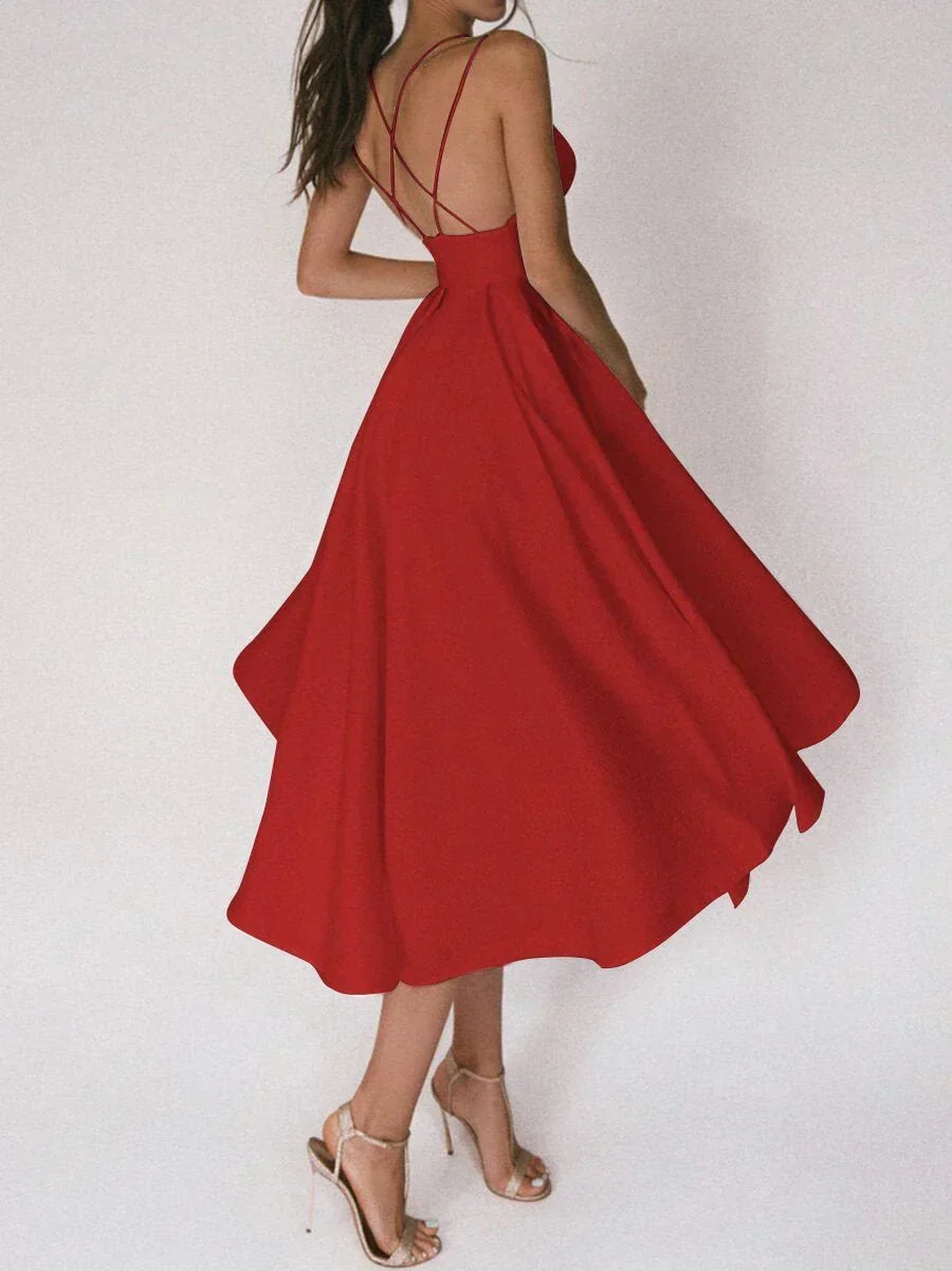 Elara - Elegante minimalistische Kleider