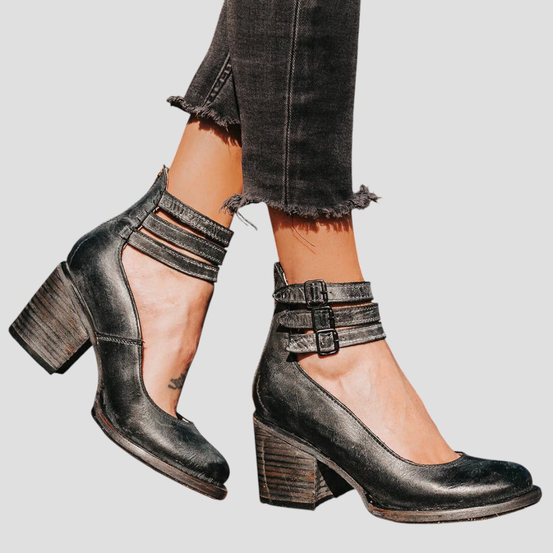 Greta - Eleganter orthopädischer Stiefel