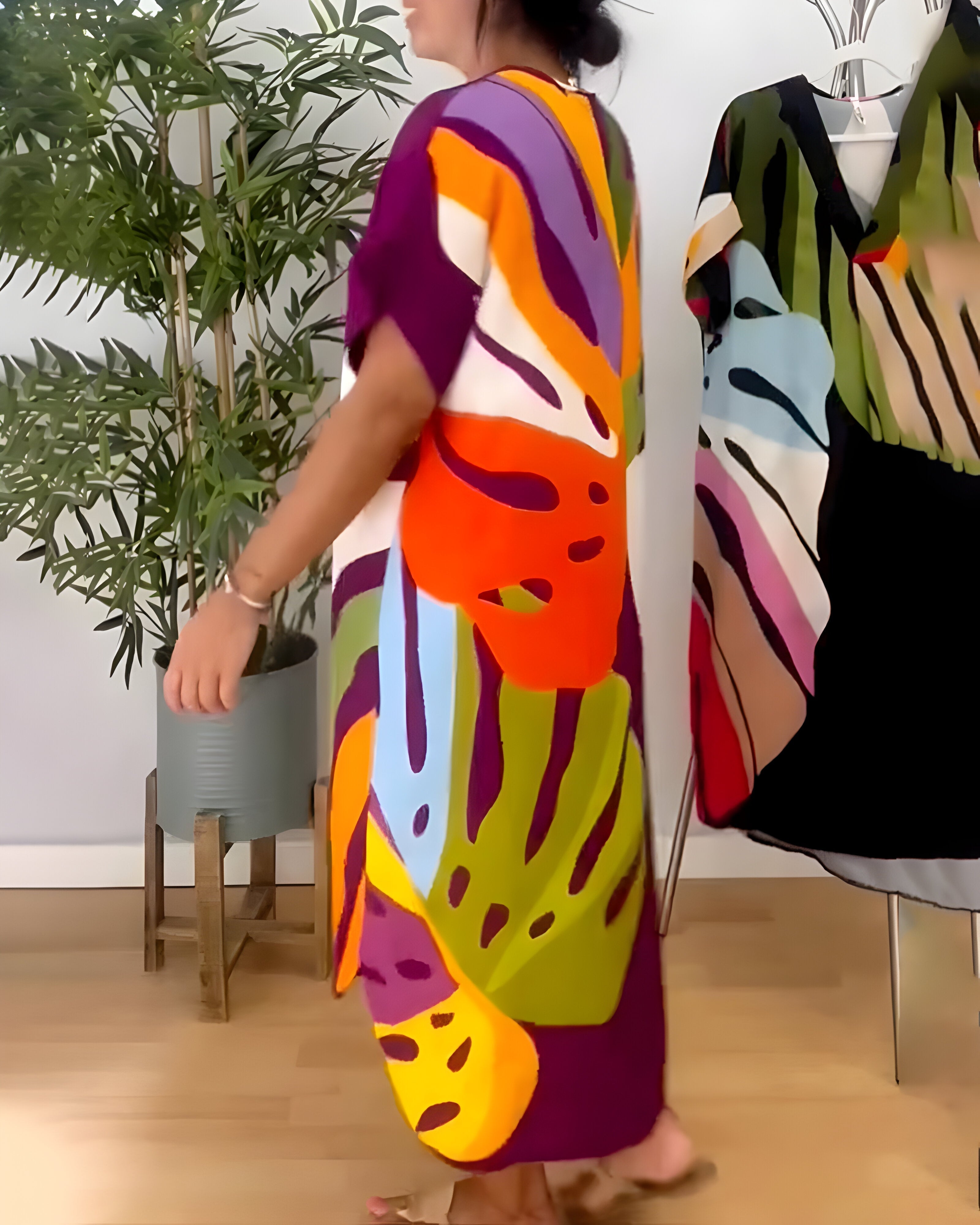 Rianna - Kleid mit abstraktem Muster