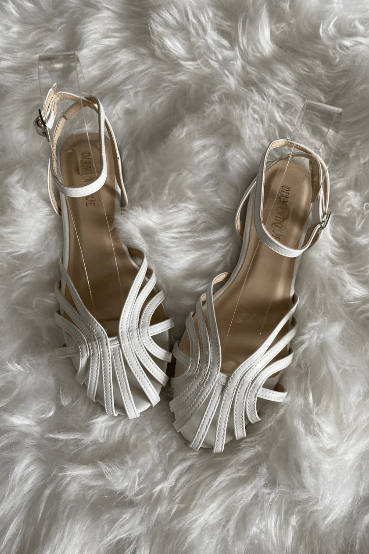 Victoria | Goldene Sandale