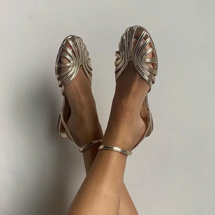 Victoria | Goldene Sandale