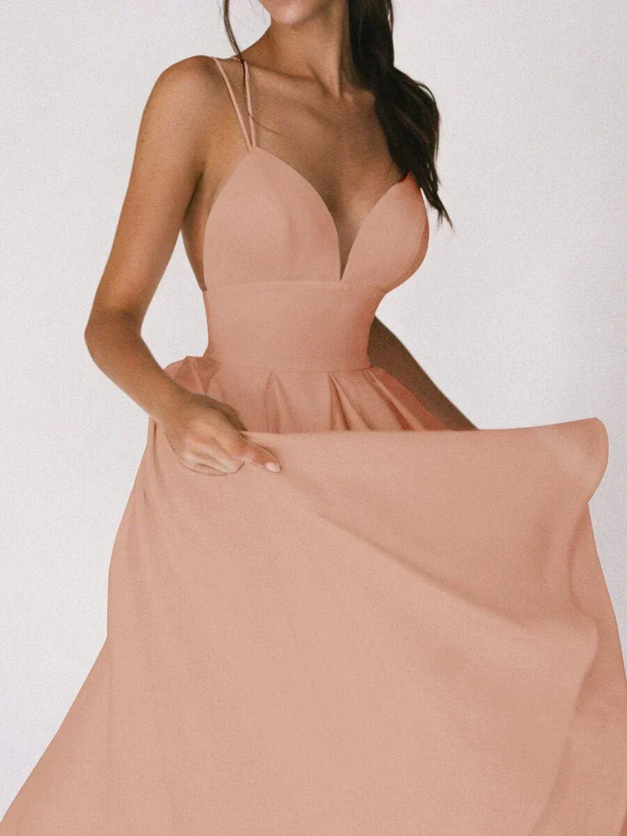Elara - Elegante minimalistische Kleider