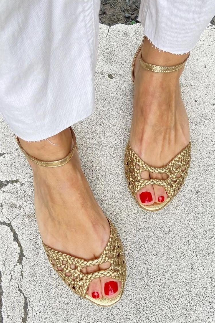 Isadora | Gold Flochtene Sandalen