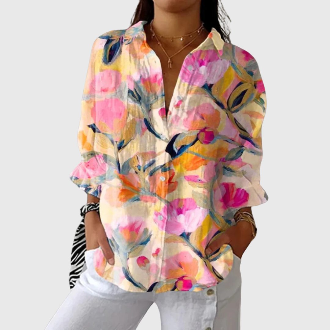 Leichte und farbenfroh bedruckte Bluse