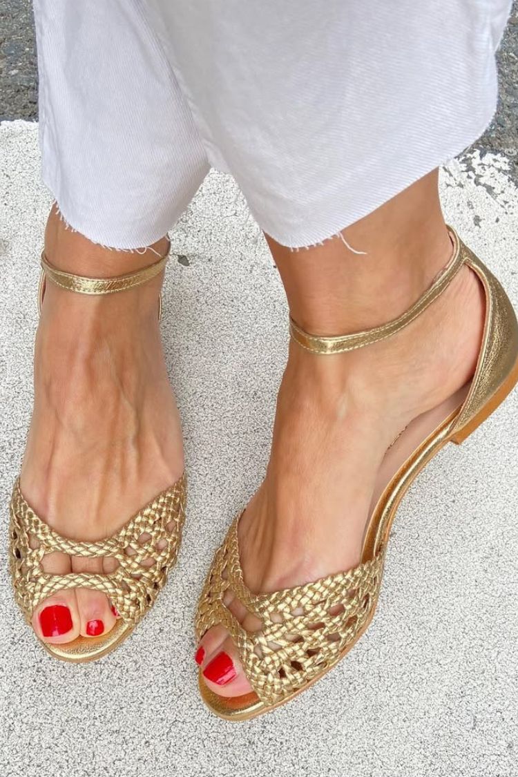 Isadora | Gold Flochtene Sandalen