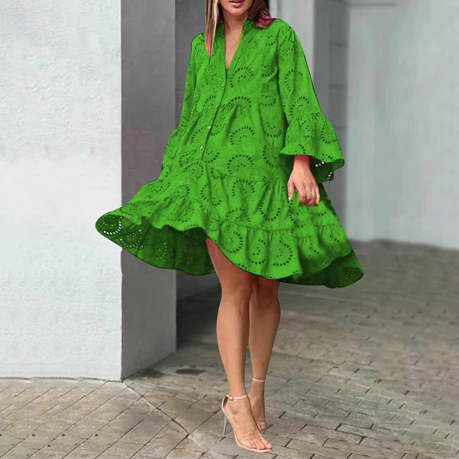Lydia - Lochstickerei-Kleid
