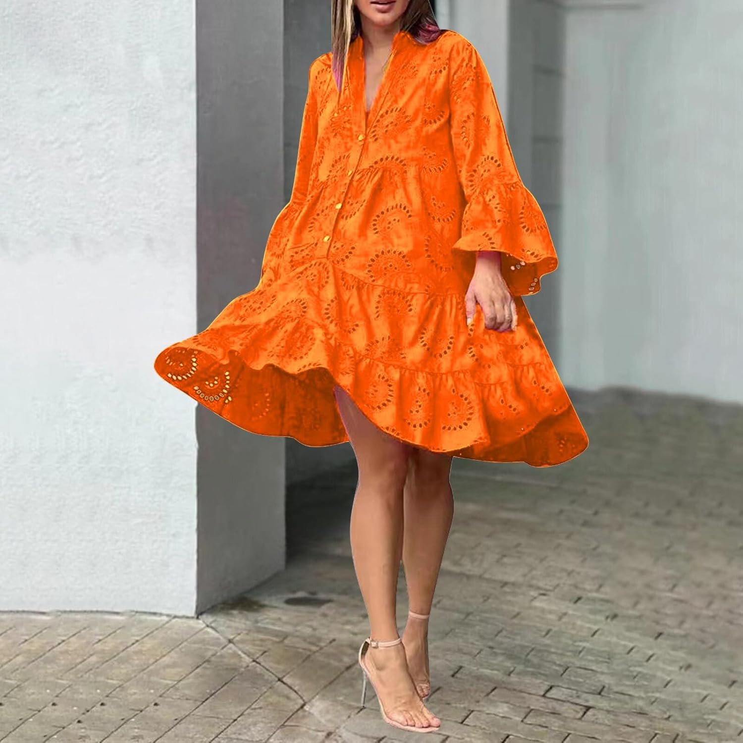 Lydia - Lochstickerei-Kleid
