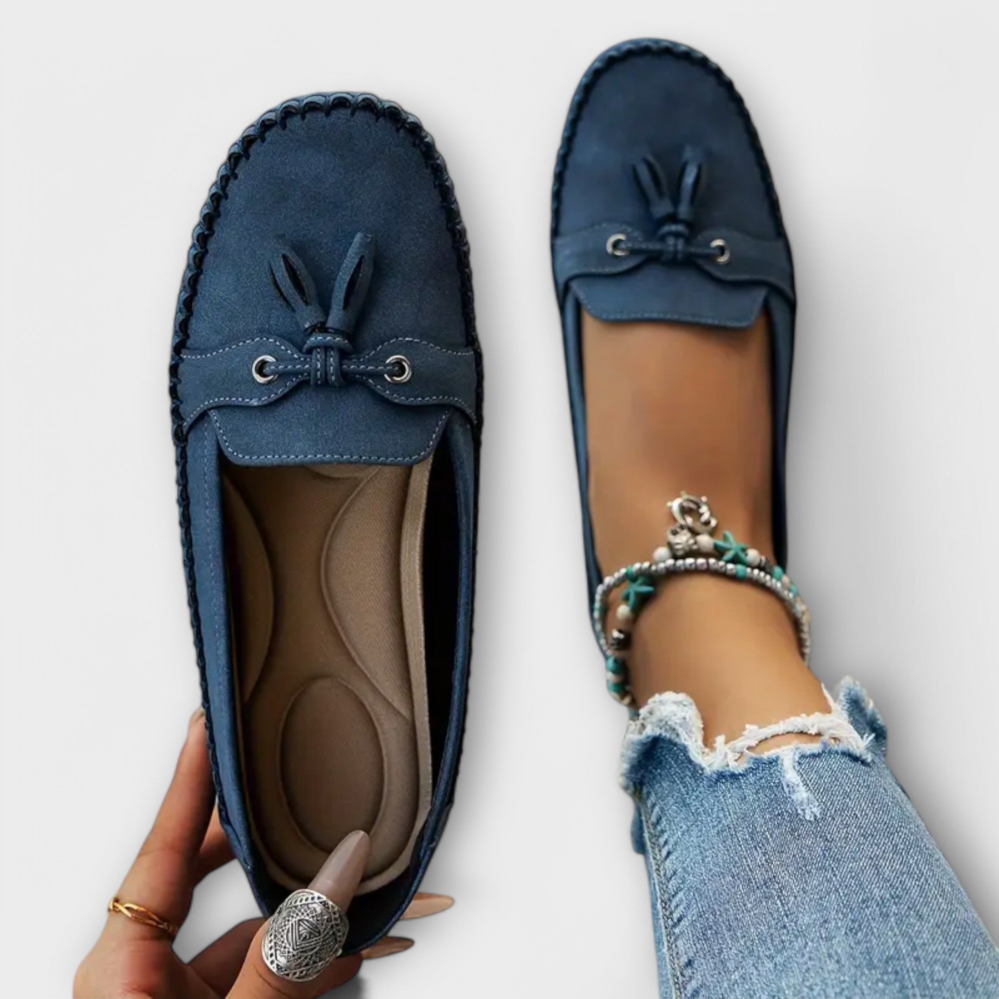 Lieselotte - Blaue Bootsmokassins mit Quasten