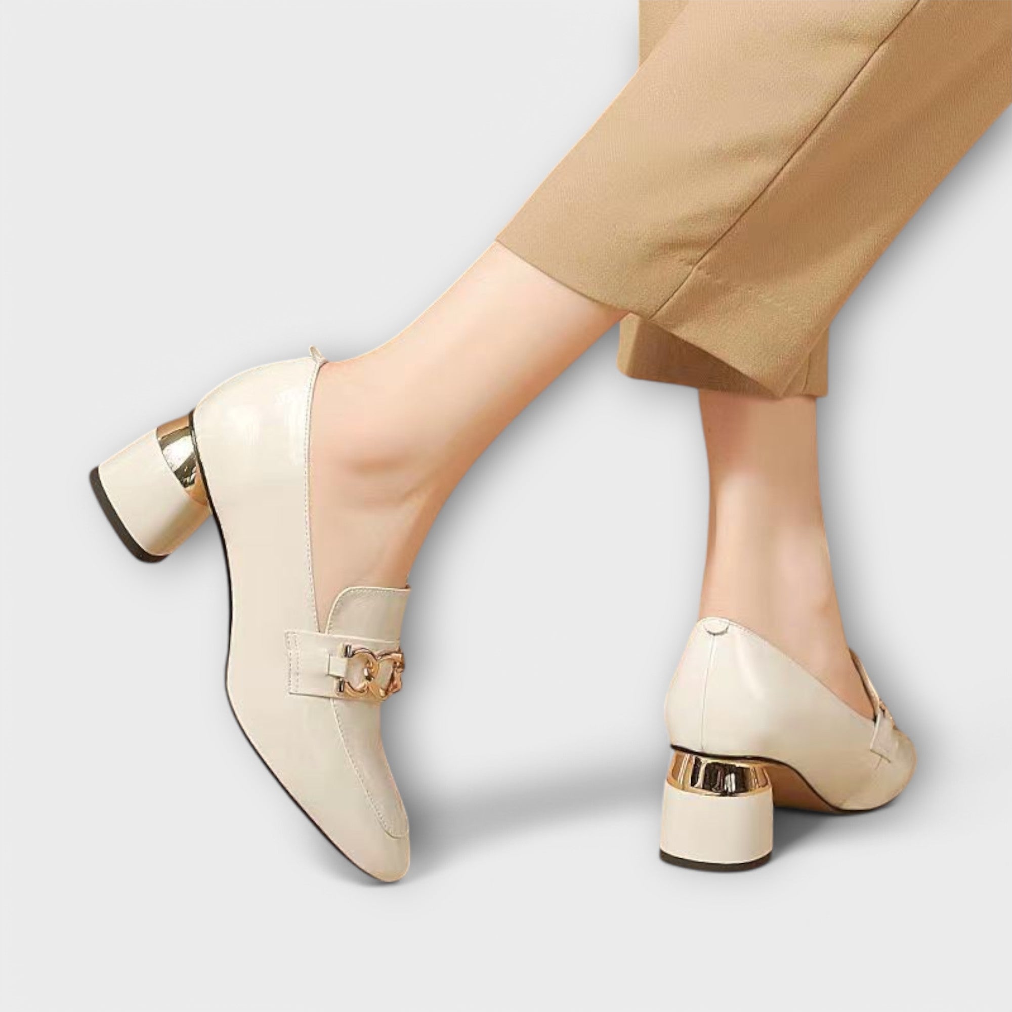 Kunigunde - Eleganter Slipper mit Schnalle