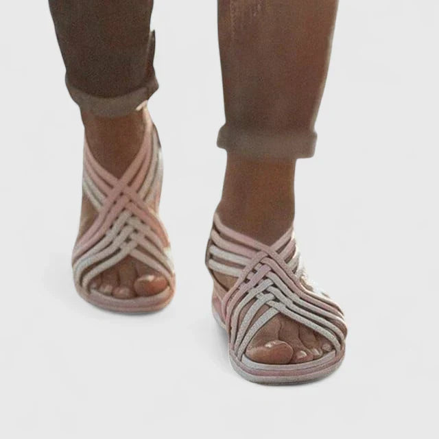 Ashlyn - Elegante orthopädische Sandalen
