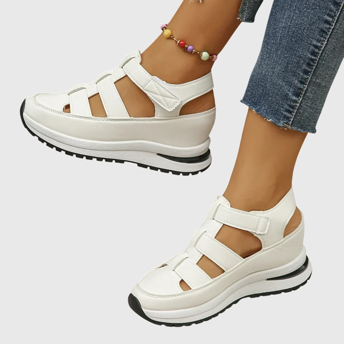 Finnie - Alte orthopädische Sandalen