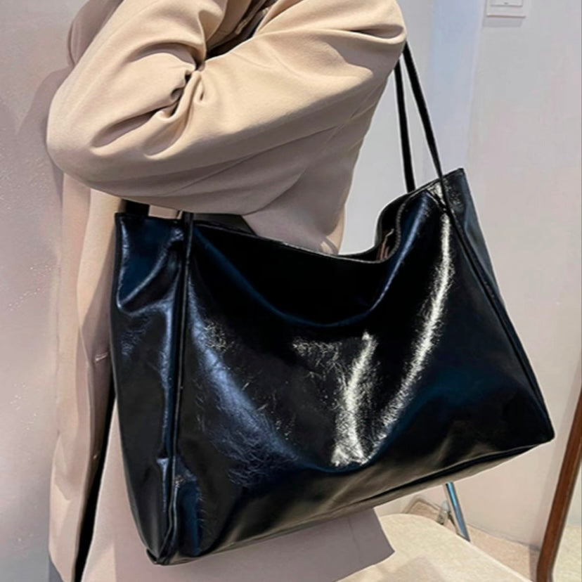 Patricia | Lustige Ledertasche