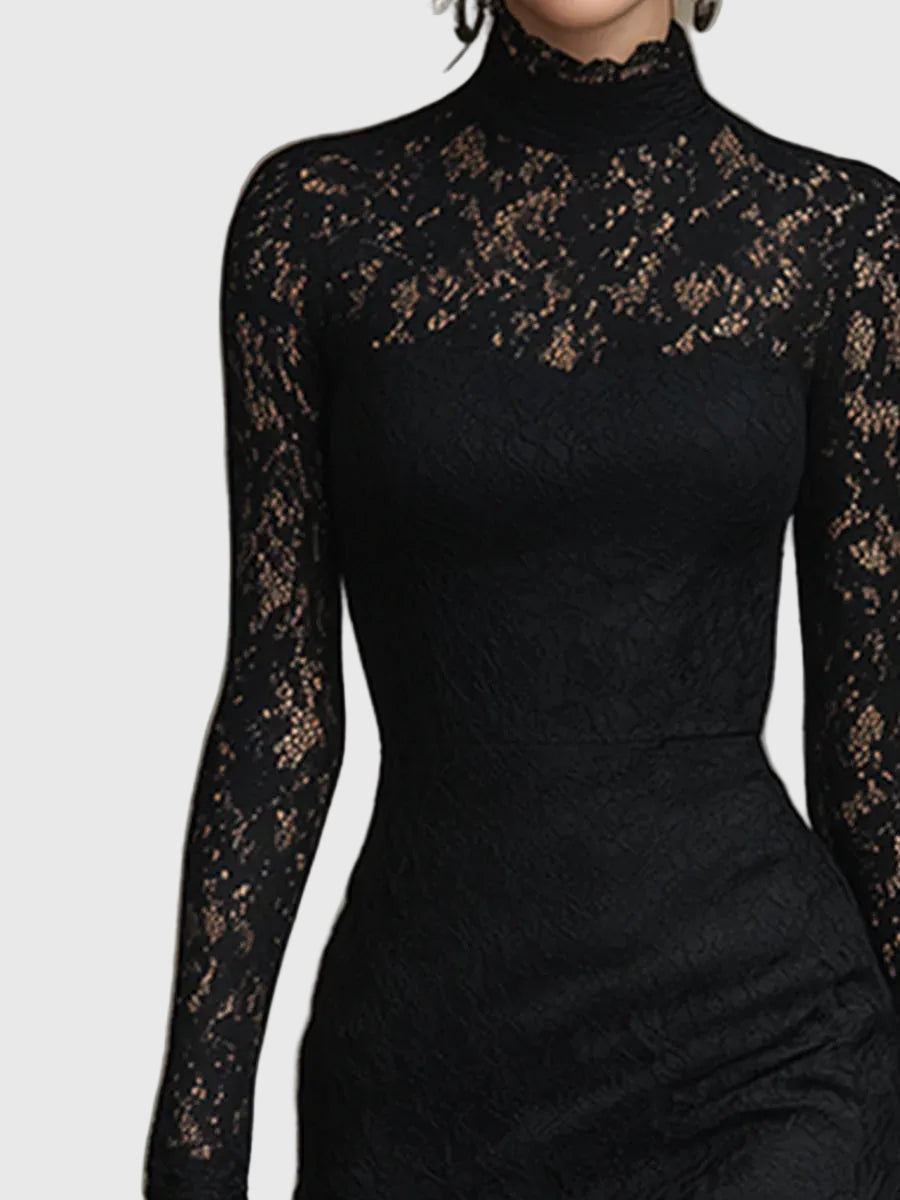 Monica | Elegantes, ausgestelltes Maxikleid aus Spitze