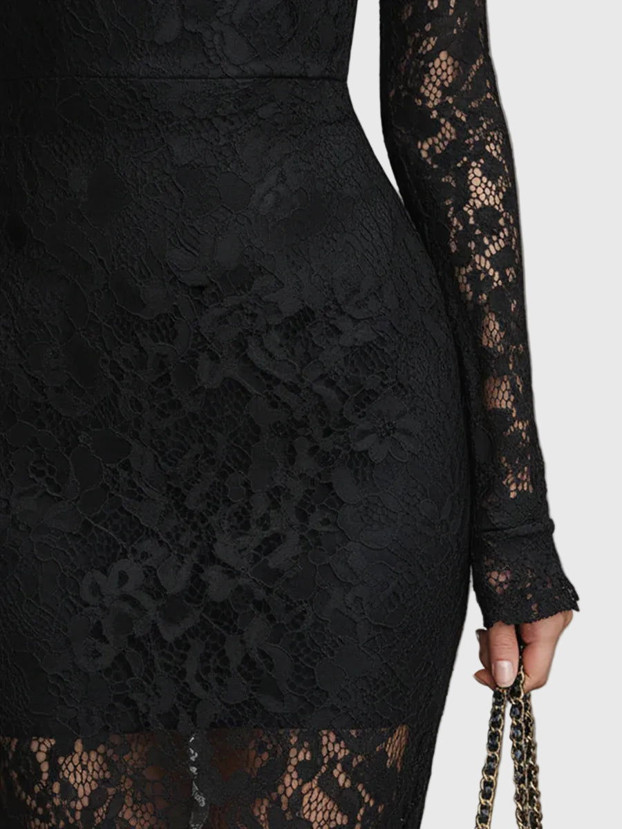 Monica | Elegantes, ausgestelltes Maxikleid aus Spitze