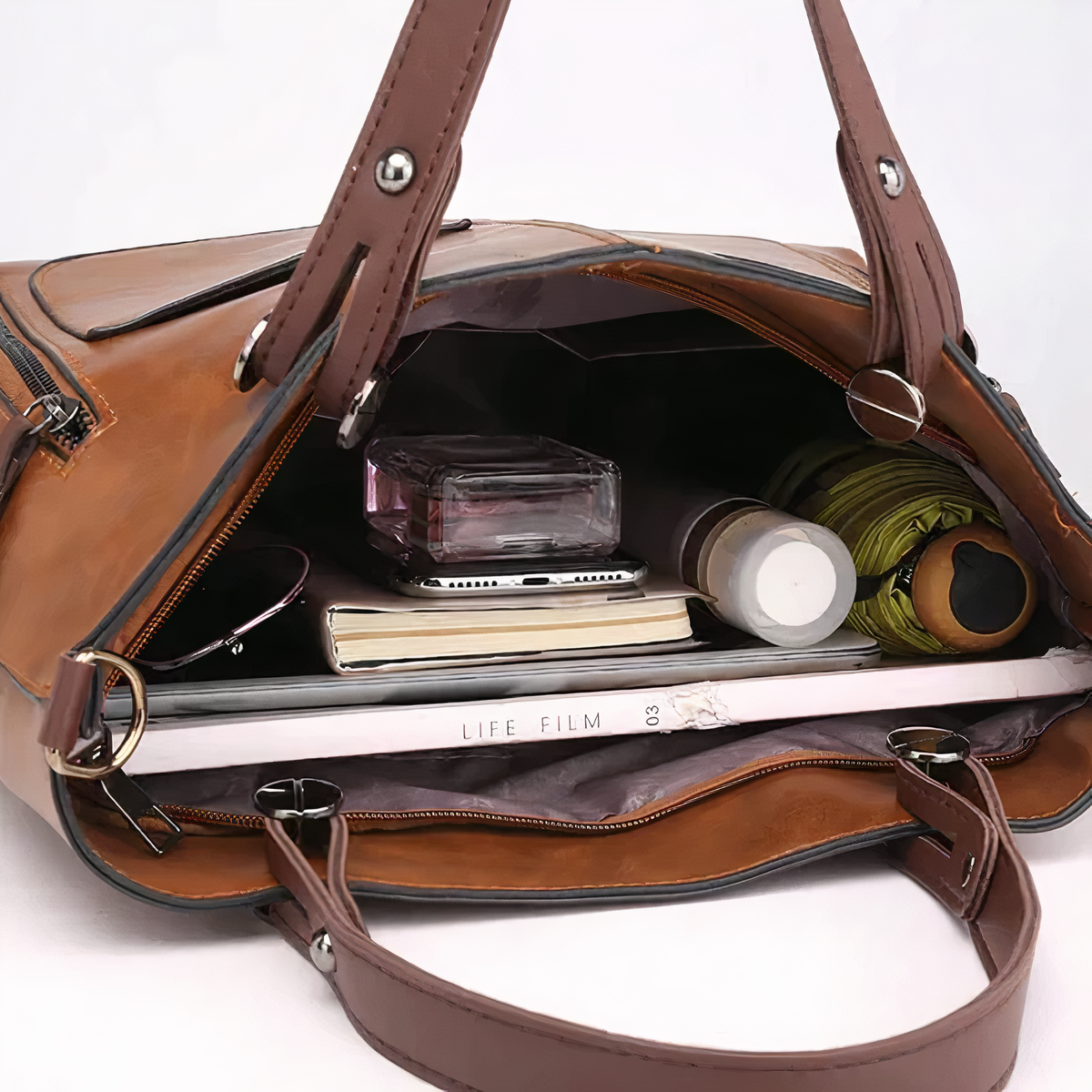 Angela | Alte Handtasche