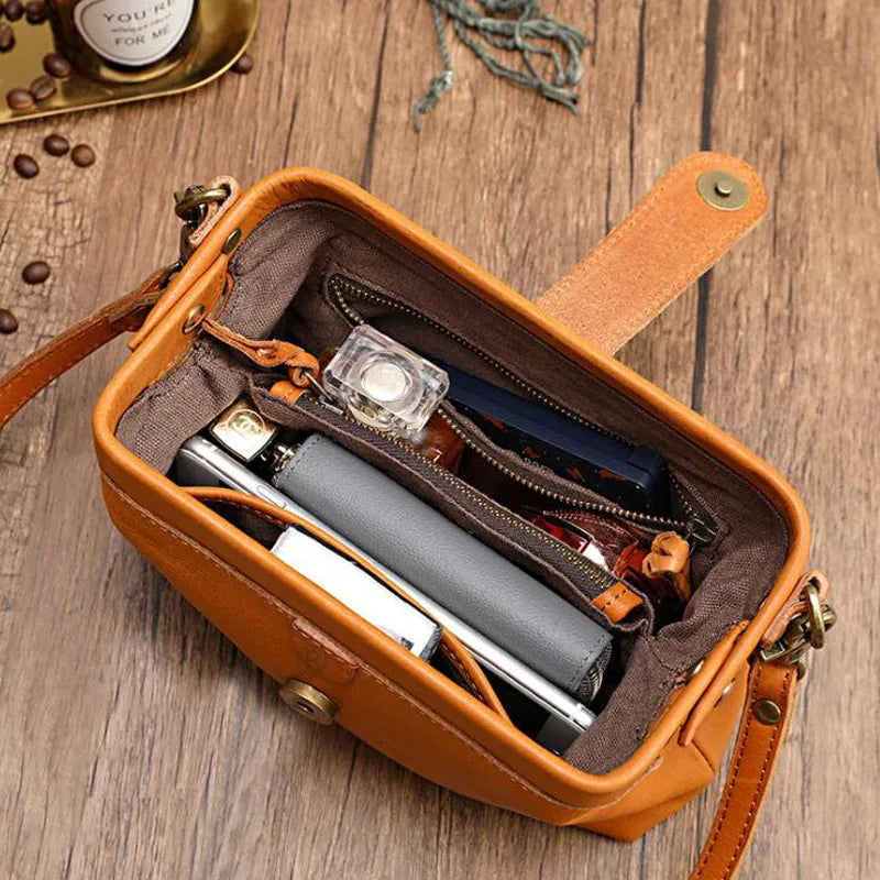 Nicole | Trendige Schultertasche