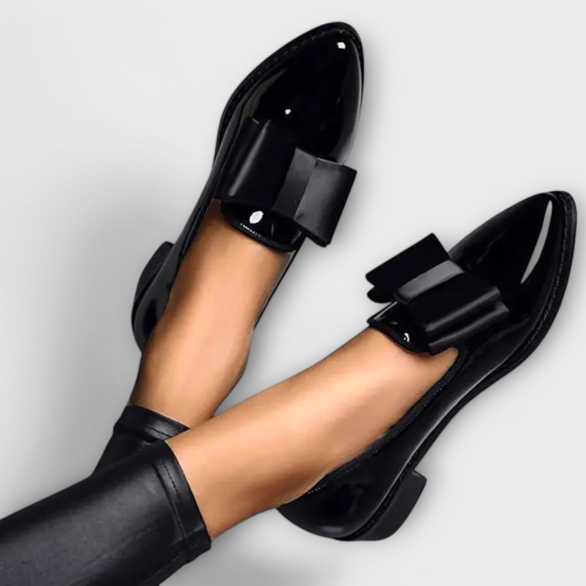 Helga - Burgunderrote Lackleder-Ballerinas mit Schleife