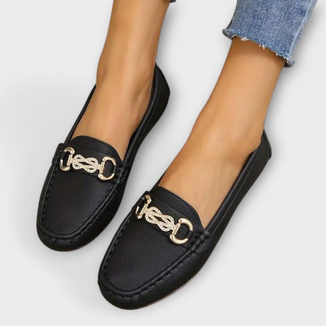 Schwarzer Cordula-Loafer mit Schnalle