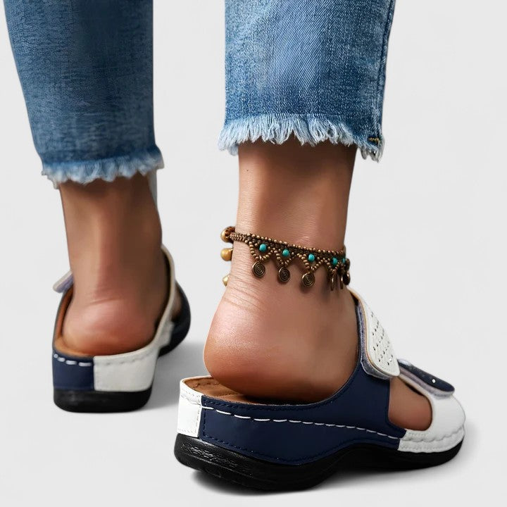 Chelrie - Orthopädische Sandalen
