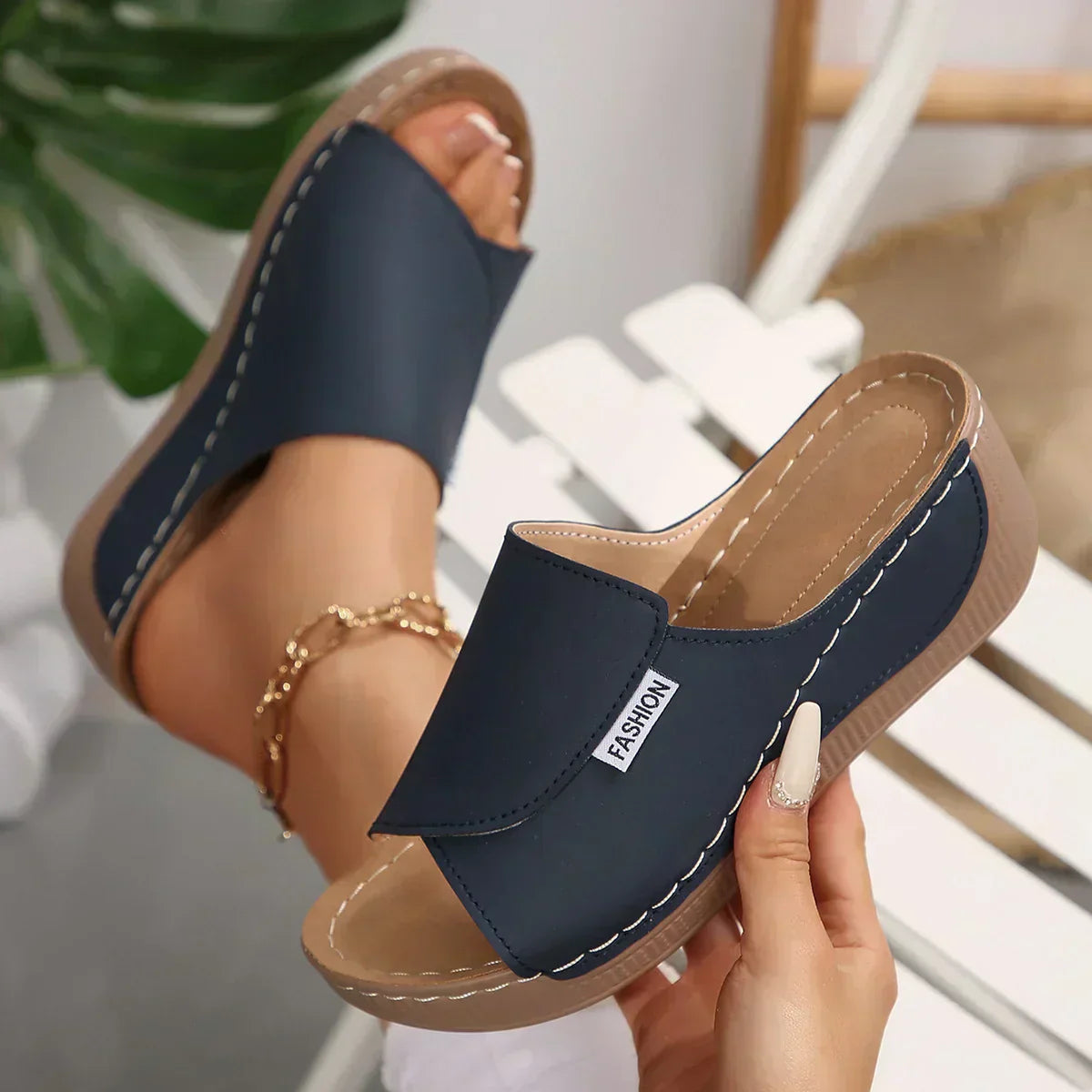 Rumi - Orthopädische Keilsandalen