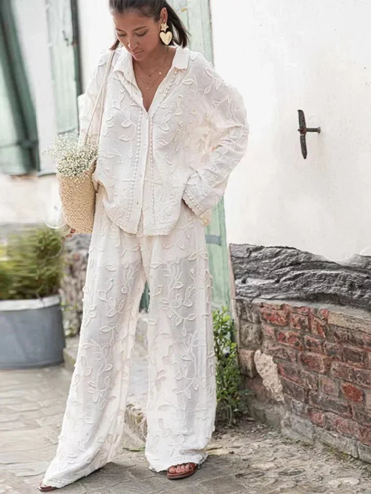 Naomi - Elegantes Freizeitoutfit