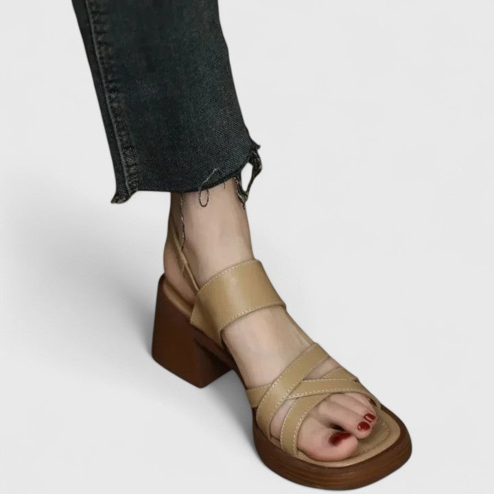 Celeste - Elegante Crossover-Sandalen