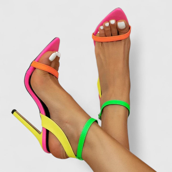 Olivgrüne Stiletto-Absatzspitzen