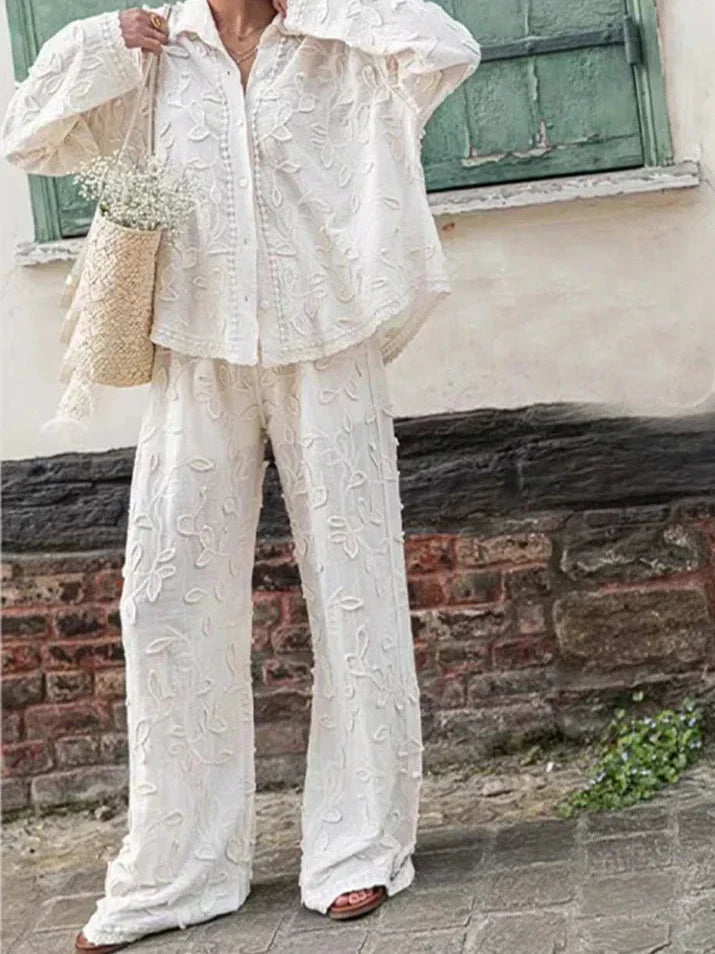 Naomi - Elegantes Freizeitoutfit