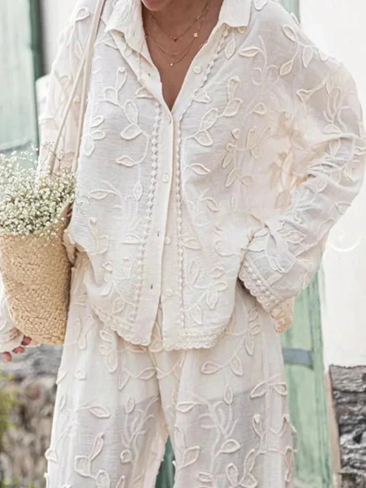 Naomi - Elegantes Freizeitoutfit
