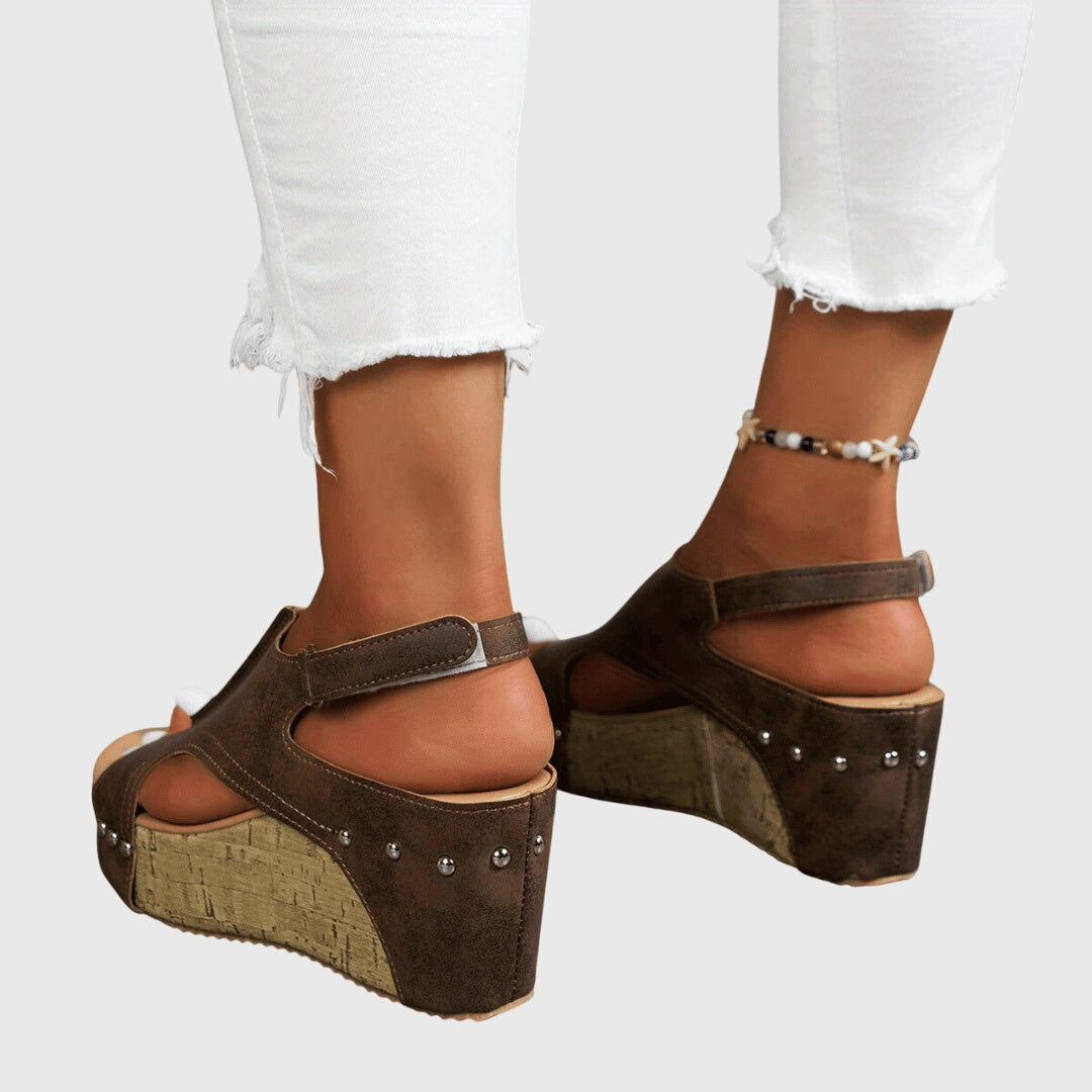 Lucinda - Schicke orthopädische Sandalen