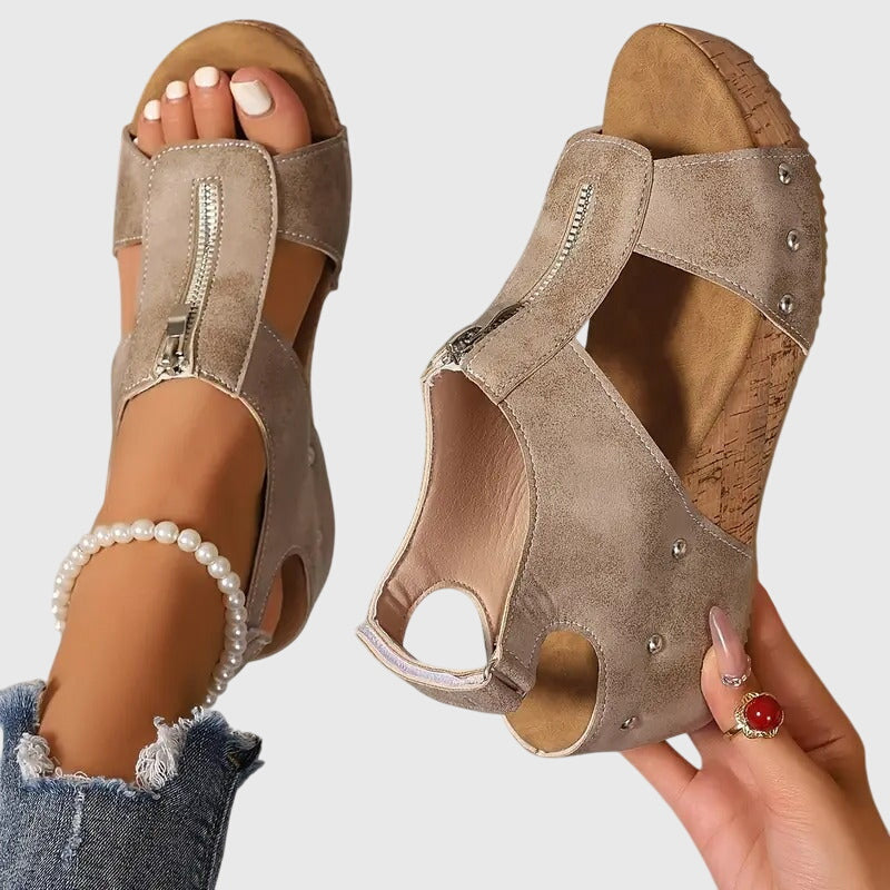 Bridie - Orthopädische Sandalen