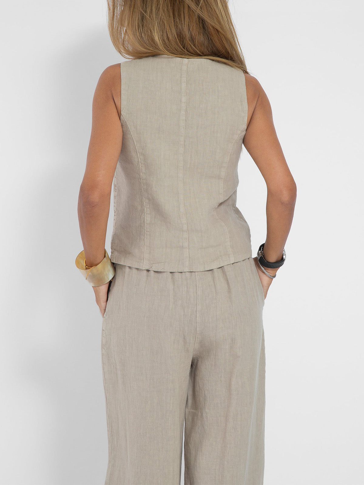 Aira - Set aus geknöpfter Weste und weit geschnittener Hose