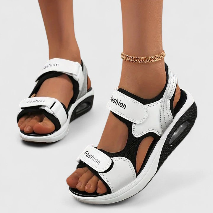 Carra - Leichte orthopädische Sandalen