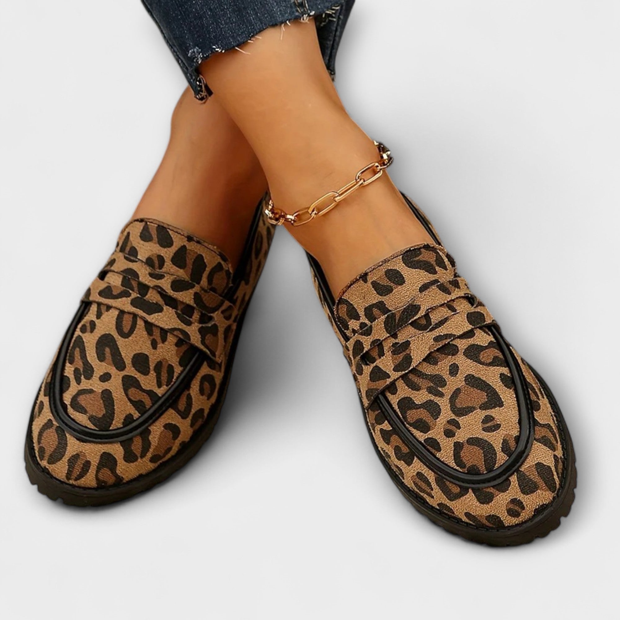 Marlène-Loafer aus Wildleder mit Leopardenmuster