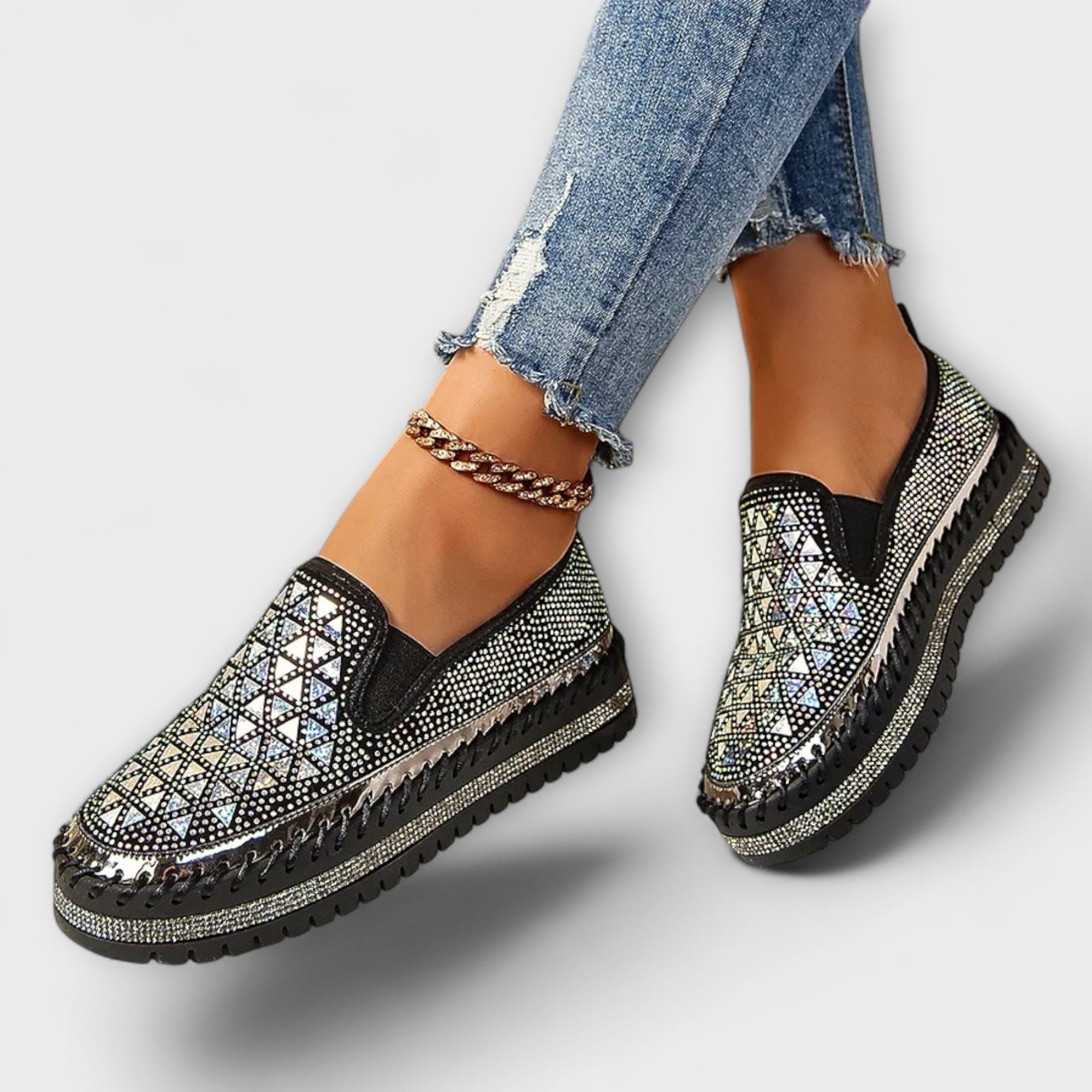 Walburga - Espadrilles mit Strasssteinen