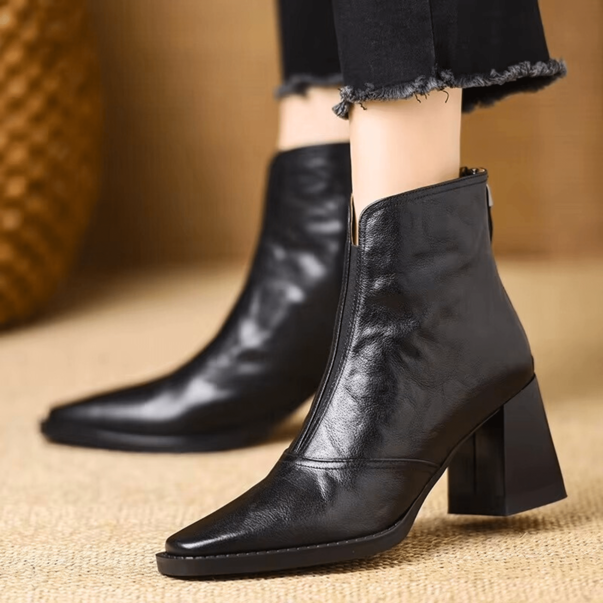 Claudia | Luxuriöse Stiefeletten mit Absatzdach